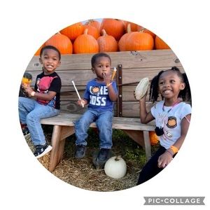 Meet your Posher, Deena